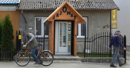 Pierwszy w Polsce jajomat. Rodzinna firma zautomatyzowała system sprzedaży