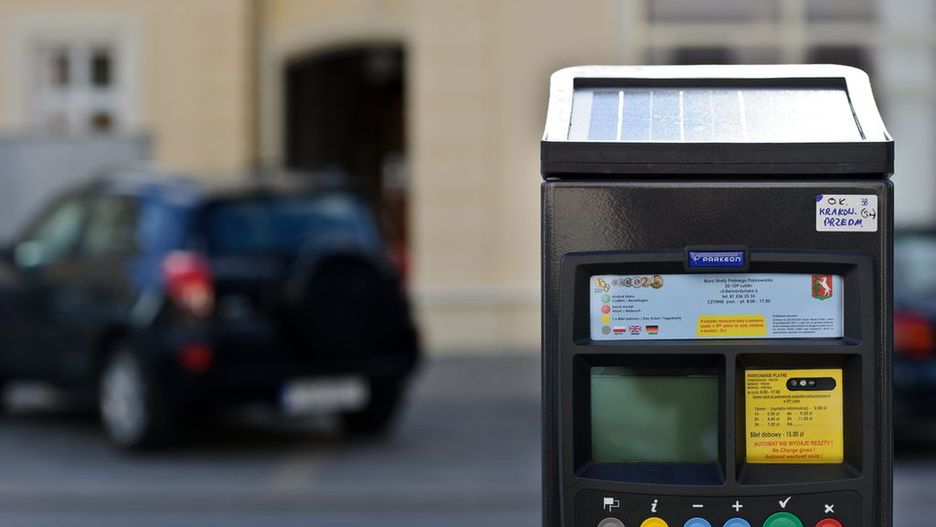 Legnica szuka sposobu, na rozwiązanie problemu nadmiaru aut w centrum