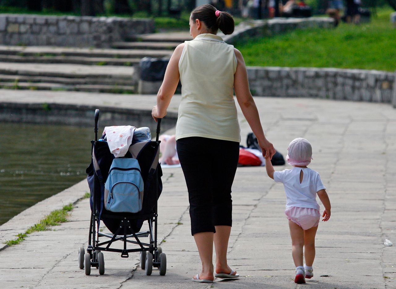 Przez lata wiedziała, że mąż ją zdradza. Postanowiła milczeć