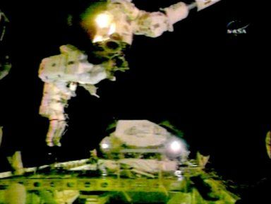 Drugi kosmiczny spacer astronautów z ISS