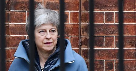 Theresa May jest pod niewyobrażalną presją z powodu brexitu. Obraziła nawet parlament