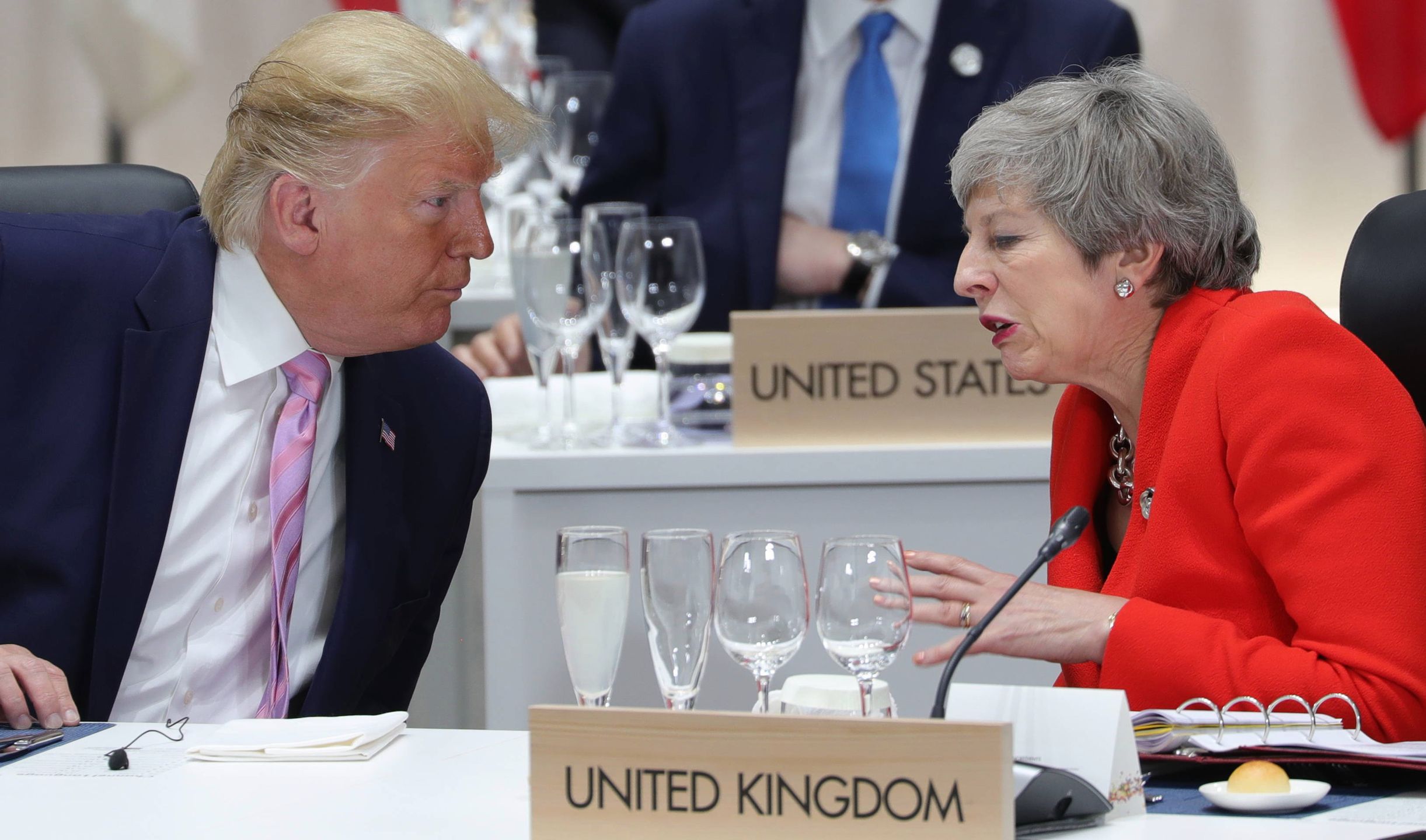 Donald Trump i Theresa May podczas szczytu G20 w Osace (Japonia)