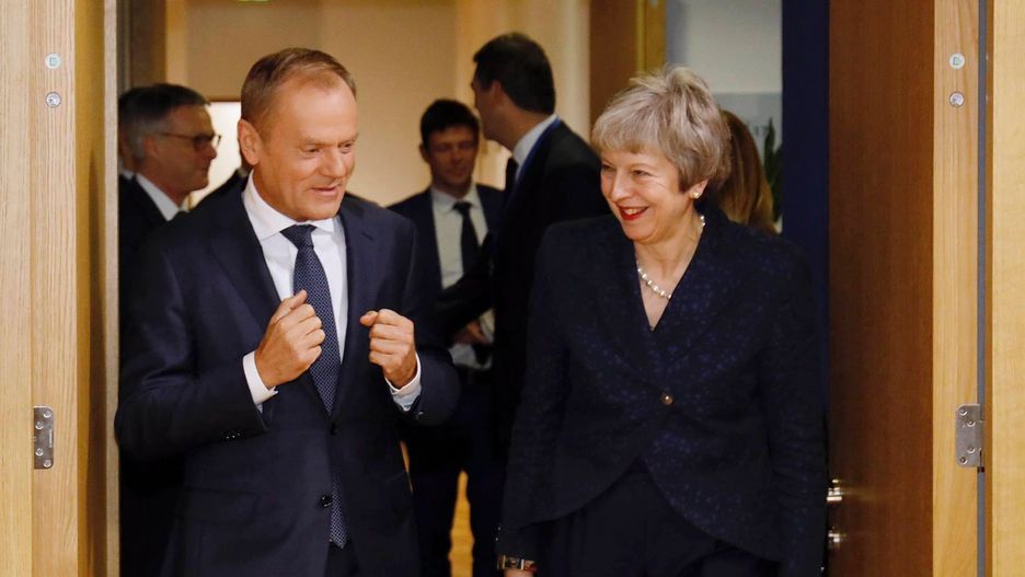 Donald Tusk i Theresa May podczas negocjacji w Brukseli