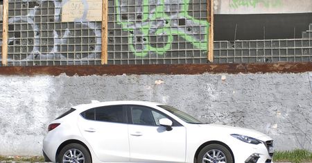Mazda 3