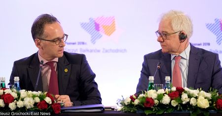"SZ" przed wizytą Maasa w Warszawie: Polacy doceniają gesty, ale chcą czegoś więcej - reparacji