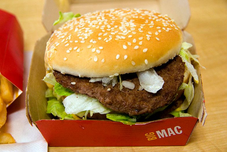 Indeks Big Maca. Polska ma tanie burgery i niedocenianą walutę