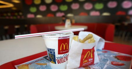 Rewolucja w McDonald’s. Restauracja wprowadza noże i widelce