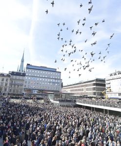 Manifestacja solidarności po zamachu w Sztokholmie