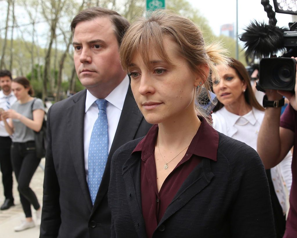 Allison Mack przyznała, że to ona wpadła na pomysł "oznaczania" kobiet w sekcie