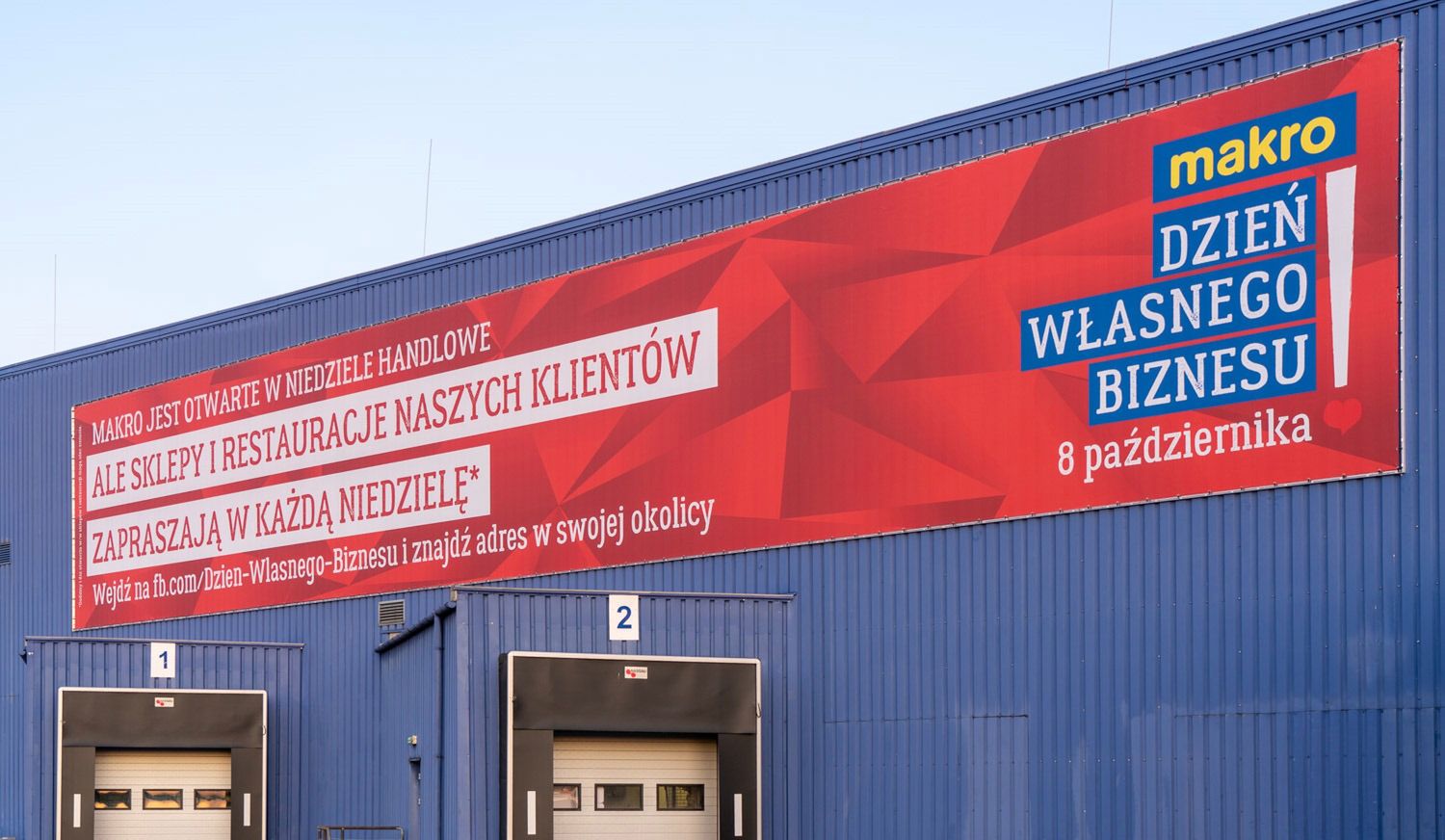 Makro zaprasza klientów w niedziele.