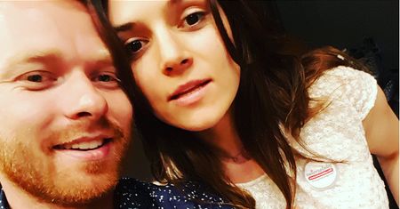 Anna Jarosik jest szczęśliwą mężatką. Na planie spotkała się z byłym partnerem