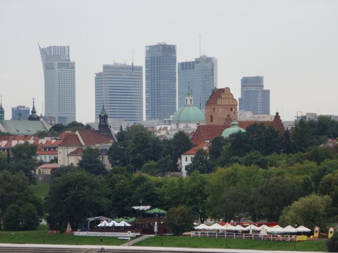 Zdjęcie z zoomem optycznym i cyfrowym (kliknij, aby powiększyć zdjęcie) 