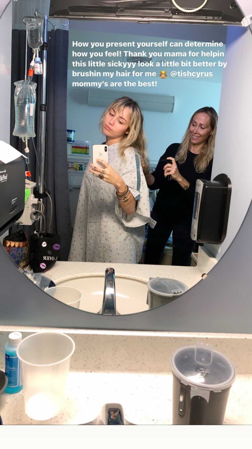 Miley Cyrus w szpitalu. Odwiedziła ją mama