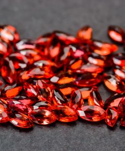 Rubin o barwie gołębiej krwi na aukcji w Hongkongu