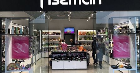 Fissman wchodzi do Polski. Chce mieć 18 sklepów w największych galeriach