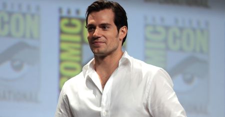 Henry Cavill poddał się intensywnym treningom. Zależy mu, aby dobrze wypaść w "Wiedźminie"