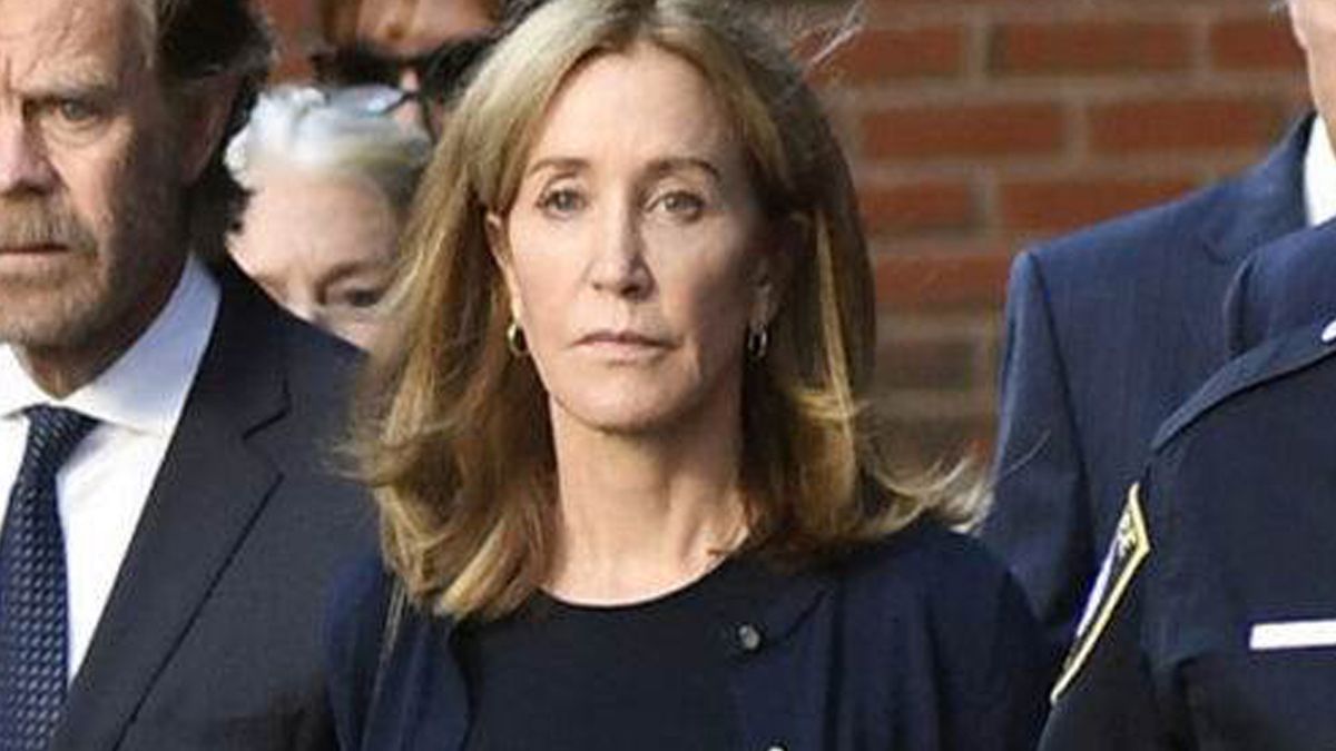 Felicity Huffman