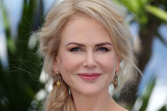 Twarz Nicole Kidman twarz zmieniła się nie do poznania. "Urodę zawdzięczam genom, a nie operacjom"