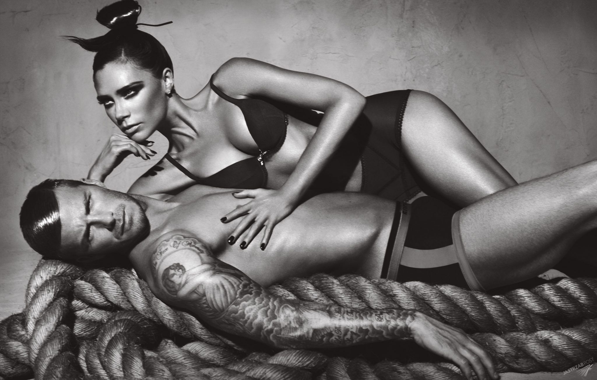 Victoria Beckham i David Beckham w reklamie bielizny Armani
