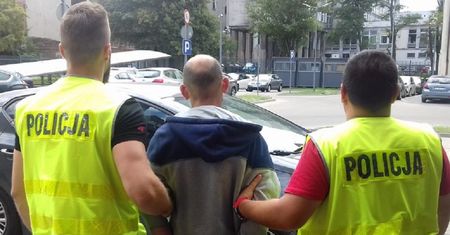 Łódź. Znalazła w domu cudzą torebkę. Jej bratu grozi 12 lat więzienia