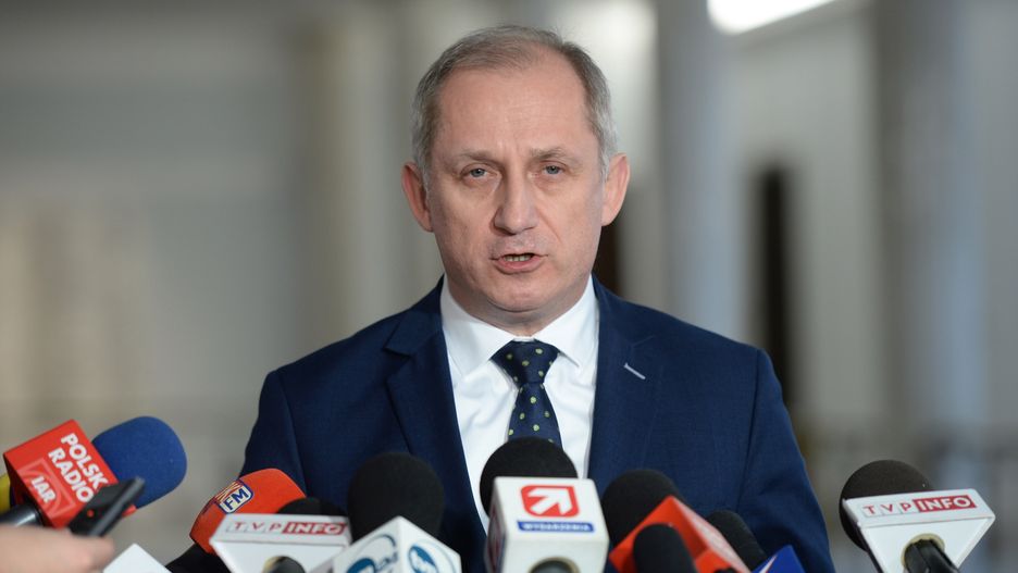 Świadek, który oskarża Sławomira Neumanna o korupcję, sam brał łapówki?