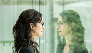 "Humans": Carrie-Anne Moss: Od małego chciałam poruszać ludzi