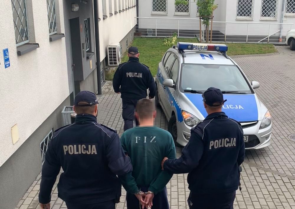 Kalisz. Zabójstwo 82-latki. Wnuk usłyszał zarzut