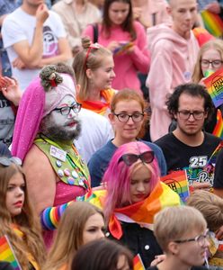 Marsz Równości w Katowicach. "Czasy takie niespokojne, nieśmy miłość, a nie wojnę!"