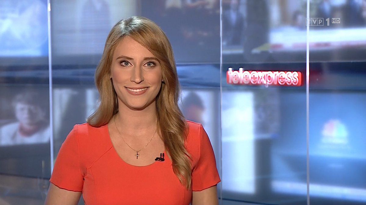 Marta Piasecka, jedna z dwóch proadzących "Teleexpressu na deser"