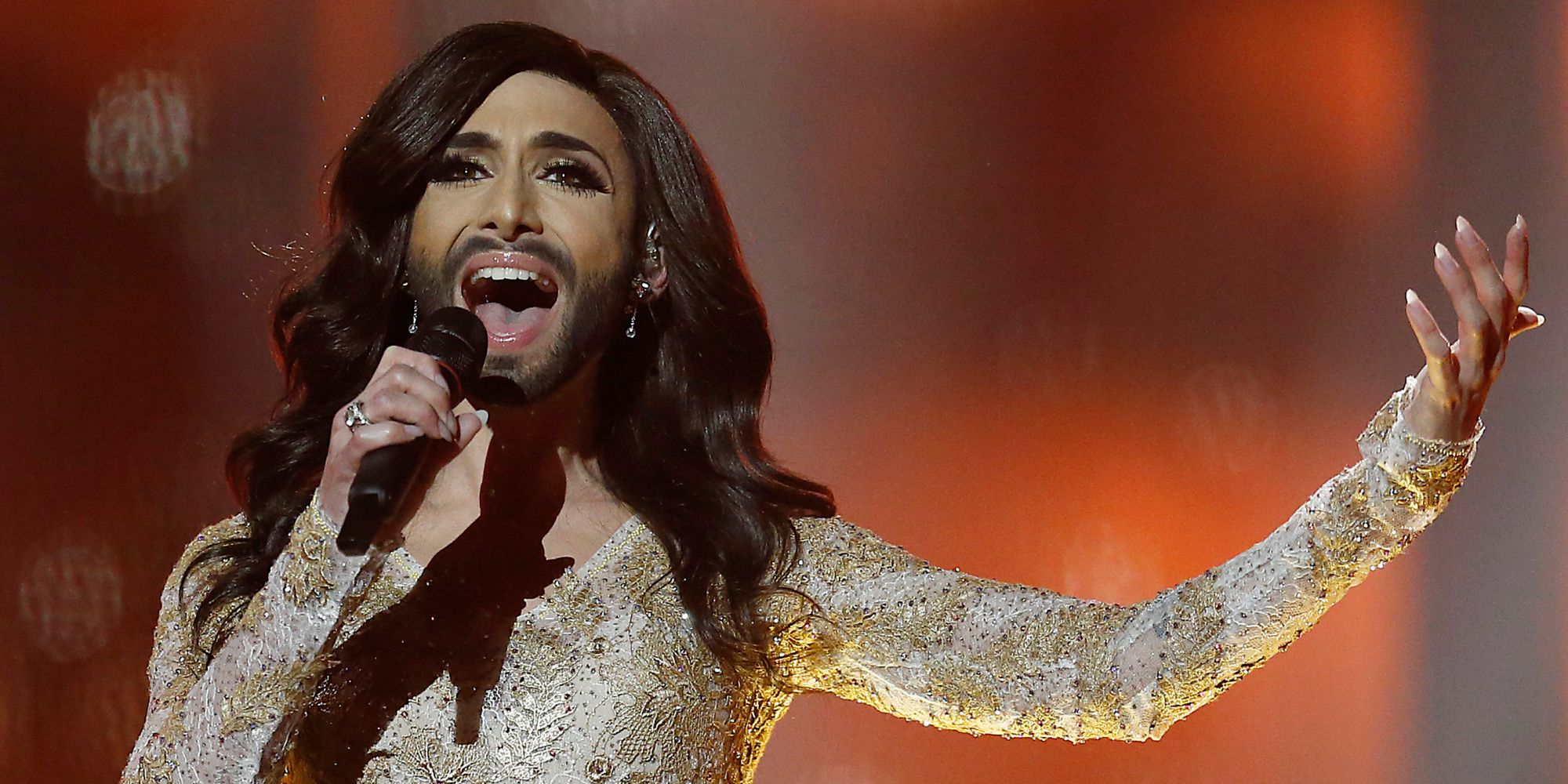 Dziś jest gwiazdą Eurowizji, ale jeszcze niedawno... Jak naprawdę wygląda Conchita Wurst?