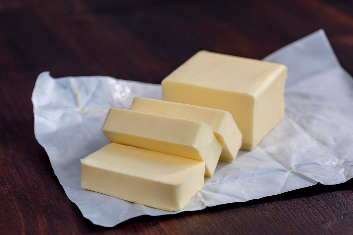 Jak przechowywać masło poza lodówką? Fot. Freepik