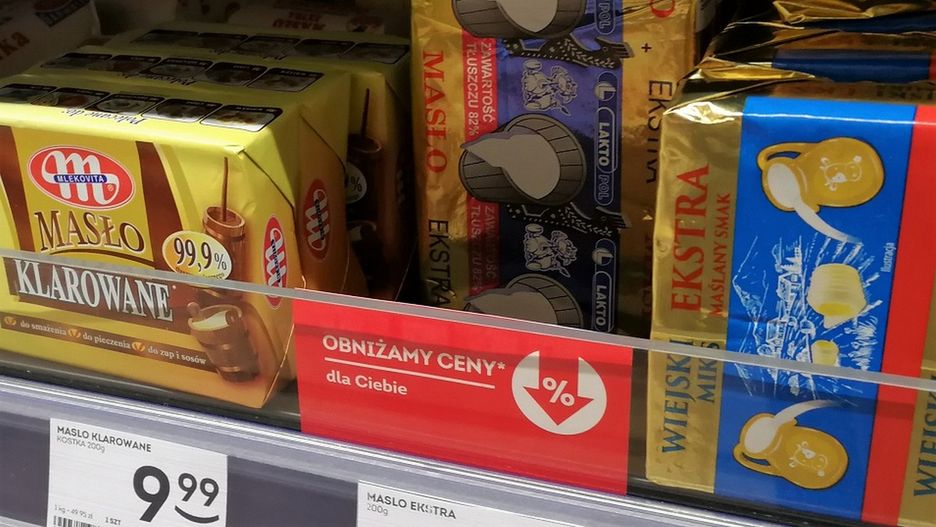 Masło 250 g drożeje, a 200 g tanieje.