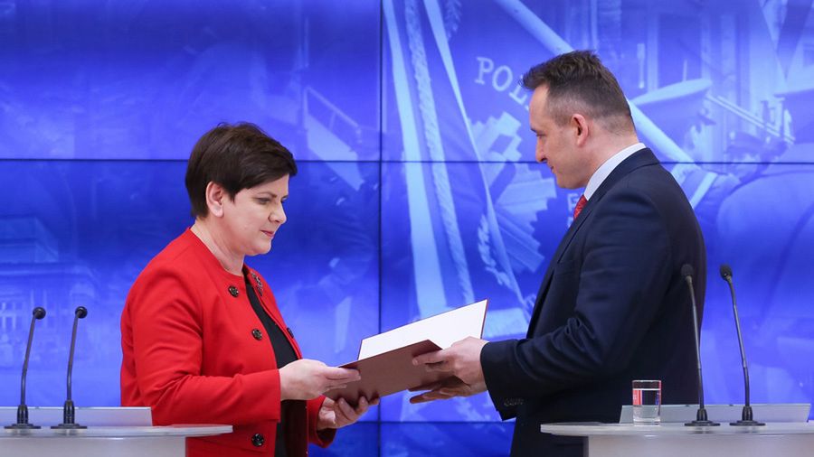Premier Beata Szydło i nadinspektor Tomasz Miłkowski
