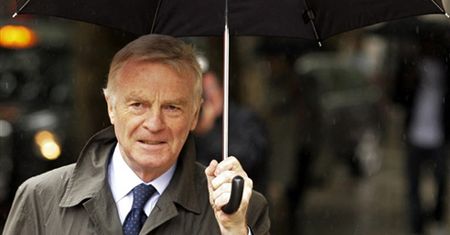 Mosley rozważa dalszą działalność w FIA