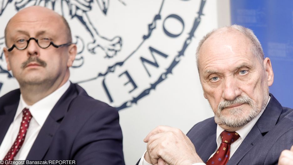 W kwietniu 2010 Stefan Hambura został pełnomocnikiem rodzin ofiar katastrofy smoleńskiej