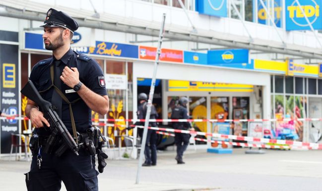 Atak nożownika w Hamburgu. Jedna osoba nie żyje