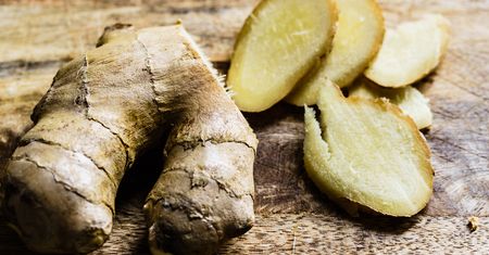 Imbir jest zdrowy, ale nie dla każdego. Kiedy lepiej nie jeść tego superfood?