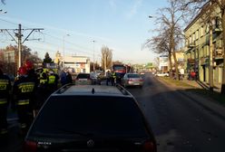 Karambol w Łodzi, ranne dzieci. Trwają poszukiwania kierowcy