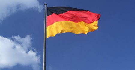 Populistyczna prawica rośnie w siłę. Niemieccy politycy przerażeni