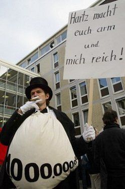 Słabe protesty przeciwko reformie rynku pracy w Niemczech