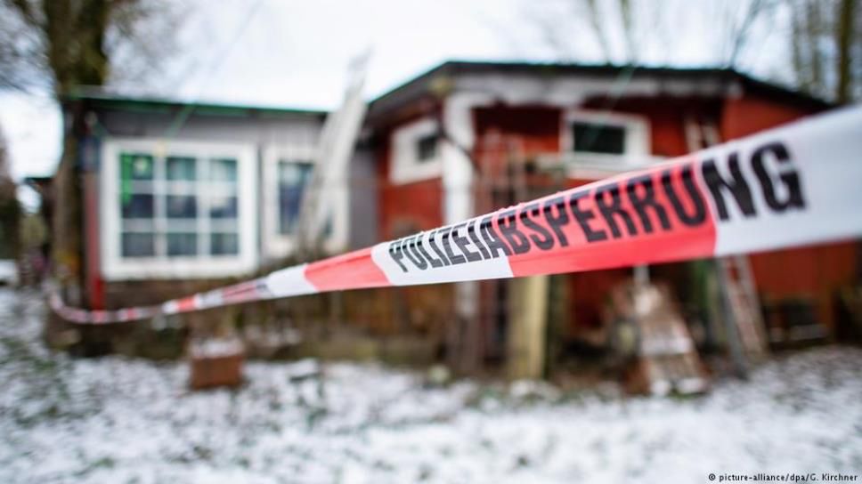 Trzej mężczyźni urządzili ma kempingu istną fabrykę filmów z pornografią dziecięcą