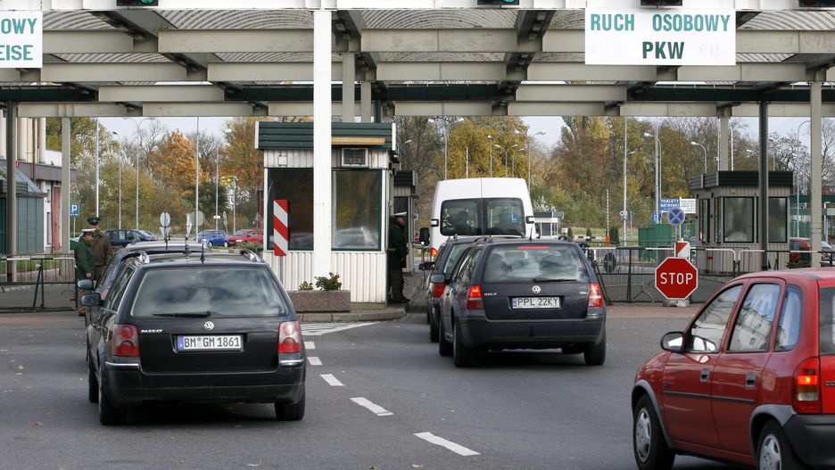 Koronawirus. Na przejściach granicznych sytuacja powoli wraca do normy