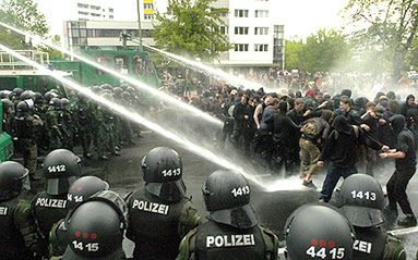 W Berlinie zatrzymano około 170 inicjatorów niepokojów
