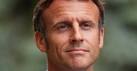 Francuski prezydent Emmanuel Macron boryka się z niskimi notowaniami w związku z reformą emerytalną