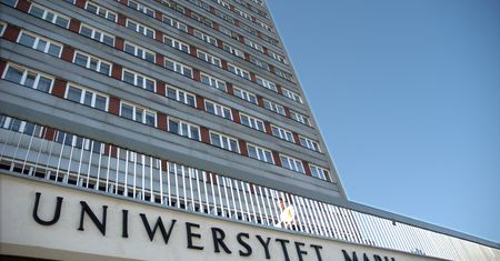 Lublin. "Masowe ściąganie studentów na egzaminie". Jest odpowiedź UMCS