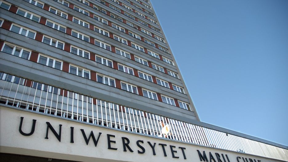 Władze UMCS w Lublinie odpowiadają na zarzuty ws. masowego ściągania studentów na egzaminie z prawa