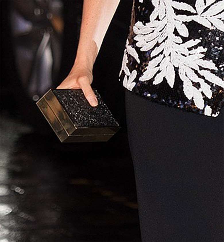 Stylizacja ciężarnej Meghan Markle na Royal Variety Performance