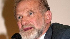 Bronisław Geremek z UW zdobył zaraz po Jerzym Buzku najwięcej głosów w eurowyborach