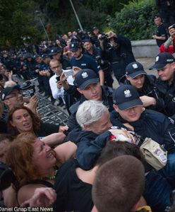 Protesty przed Sejmem. Są zarzuty