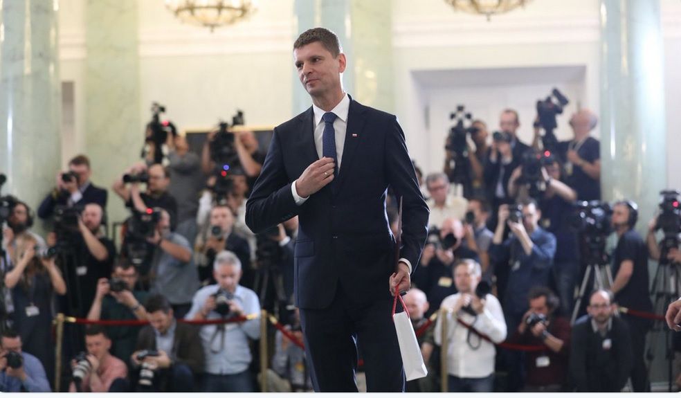 Dariusz Piontkowski jest szefem resortu edukacji od wrotku 4 czerwca